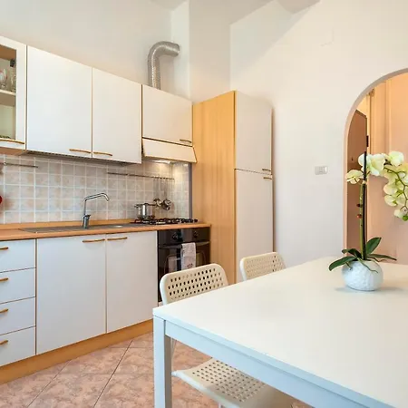 Via Cravallet Apartament