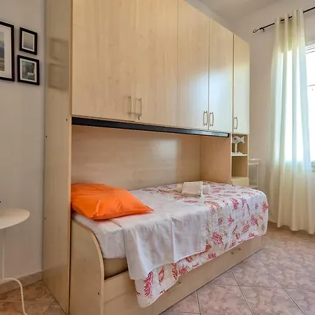 Via Cravallet Apartament